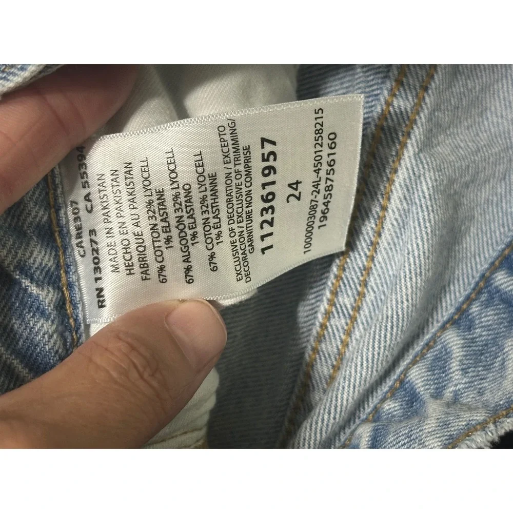 Lee Mid-Rise Slouch Bermuda Denim Shorts Light Wash Raw Hem Button Fly 24